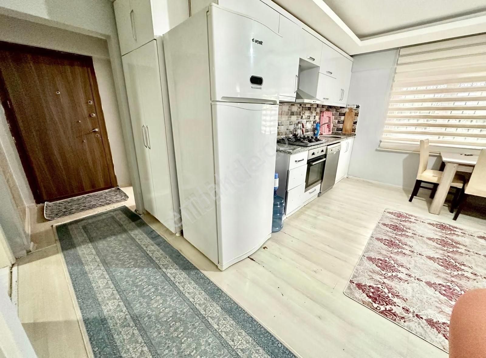 Sütçüler Mah 2+1 Tranvaya 100 Metre Mesafede Full Eşyali Kiralik - Görsel 18