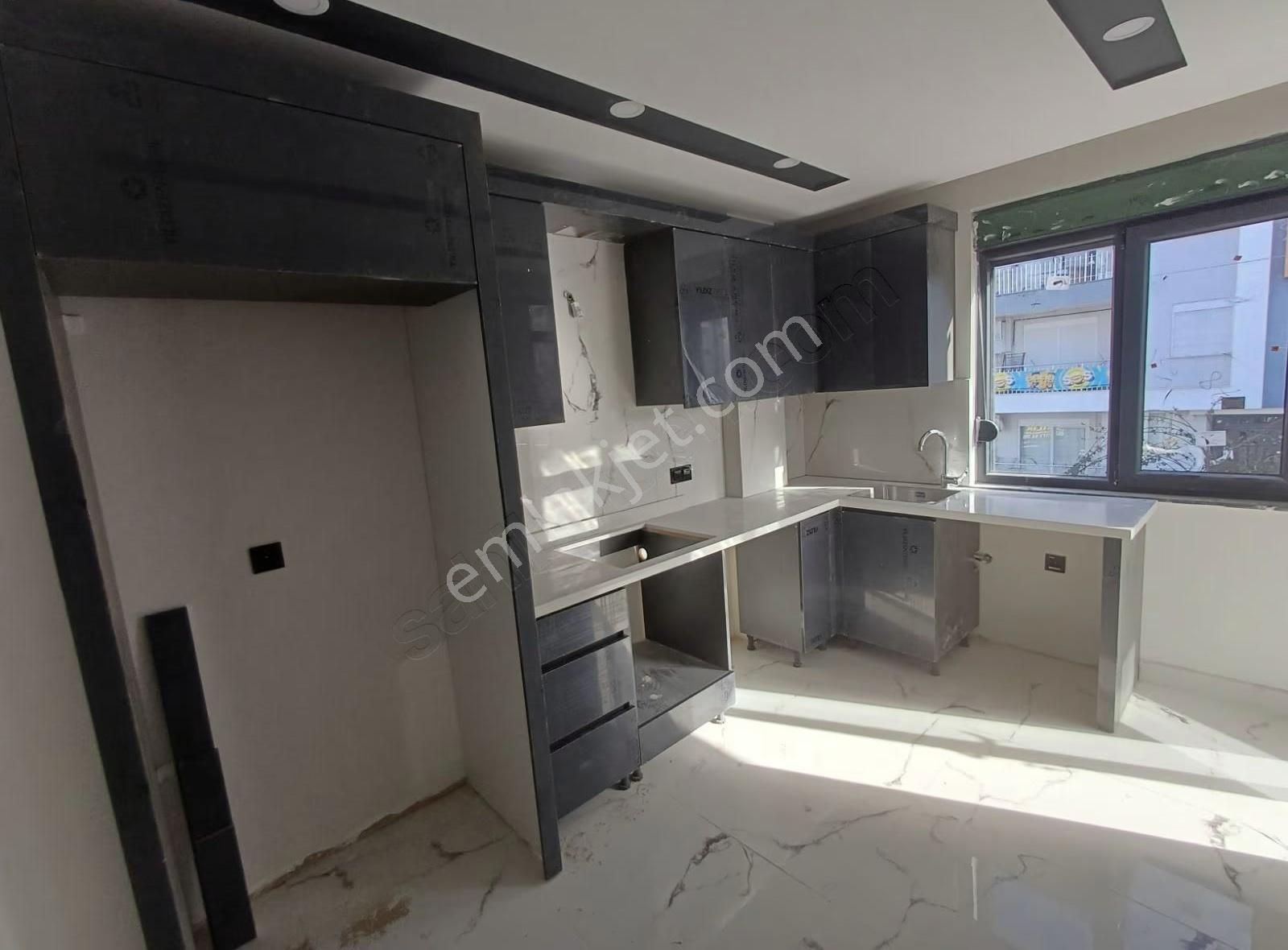 Erenköy Mah 1. Kat 2+1 Satılık Daire