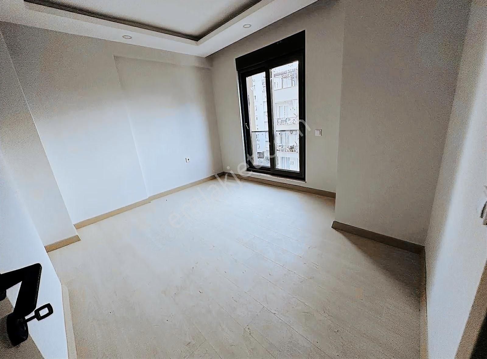 Kızıltoprakta Sıfır Katta 3+1 Dublex Daire - Görsel 9