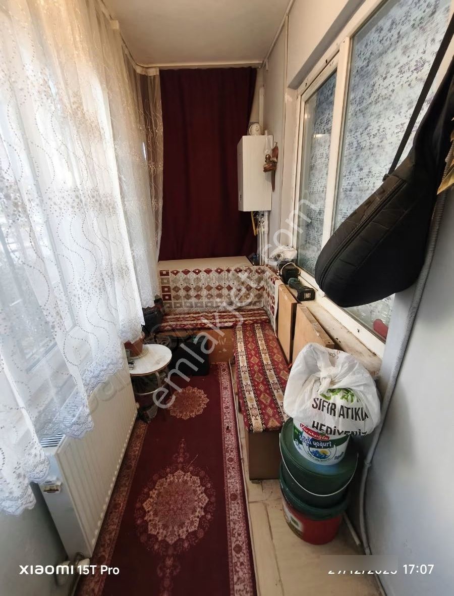 Kızılarıkta 2+1 Kızılırmak Caddeye Yakın Ayri Mutfakli Daire - Görsel 3