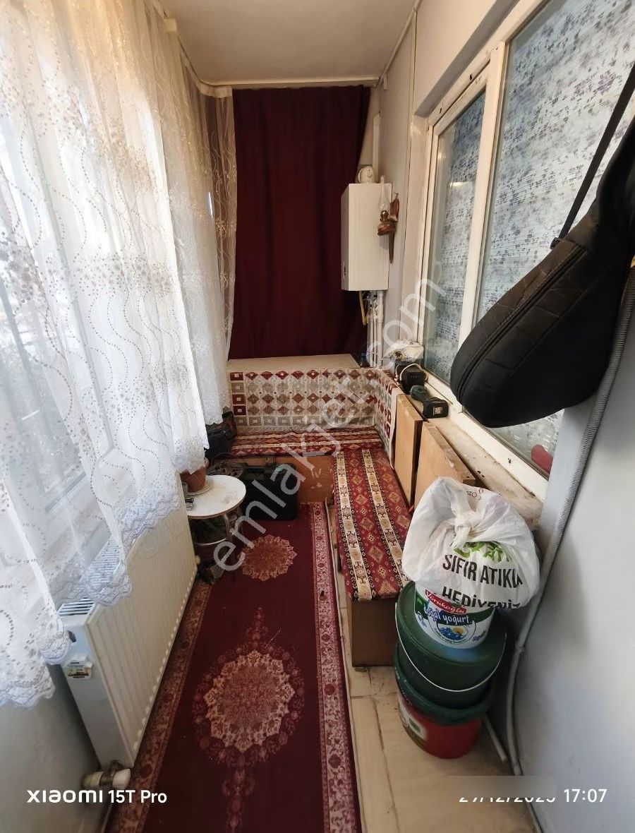 Kızılarıkta 2+1 Kızılırmak Caddeye Yakın Ayri Mutfakli Daire - Görsel 23