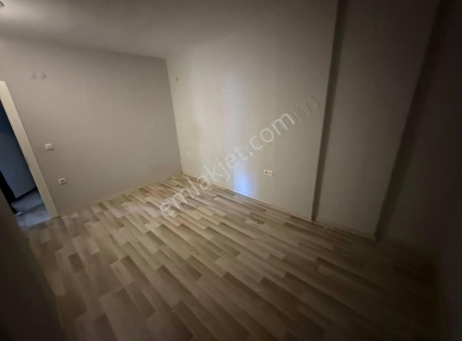 Çamlibelin En Uygunu 2+1 3 Yaşında Fırsat Daire - Görsel 11