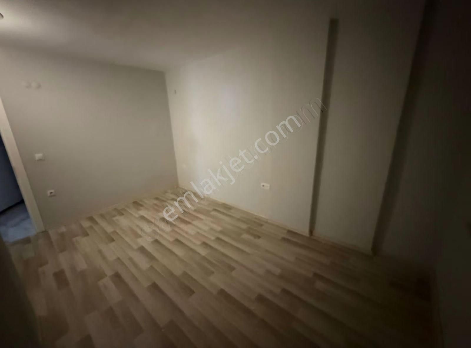 Çamlibelin En Uygunu 2+1 3 Yaşında Fırsat Daire - Görsel 14