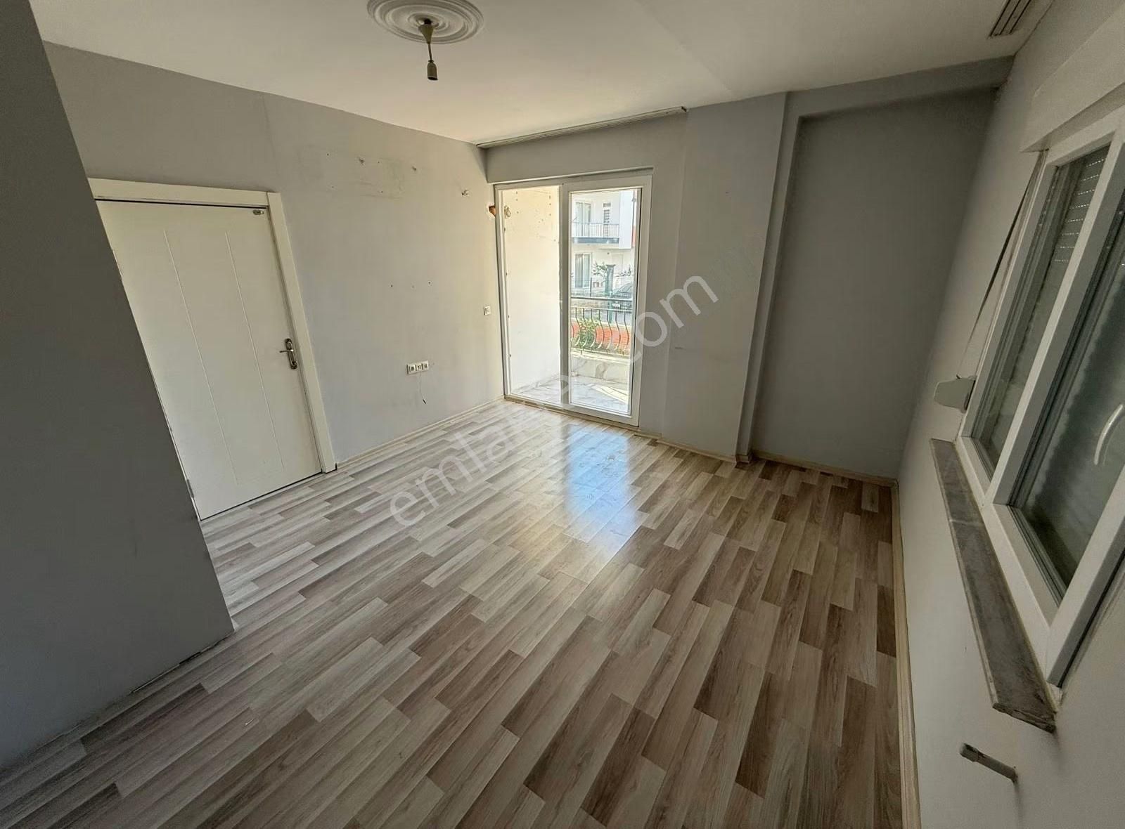 Çamlibelin En Uygunu 2+1 3 Yaşında Fırsat Daire - Görsel 3