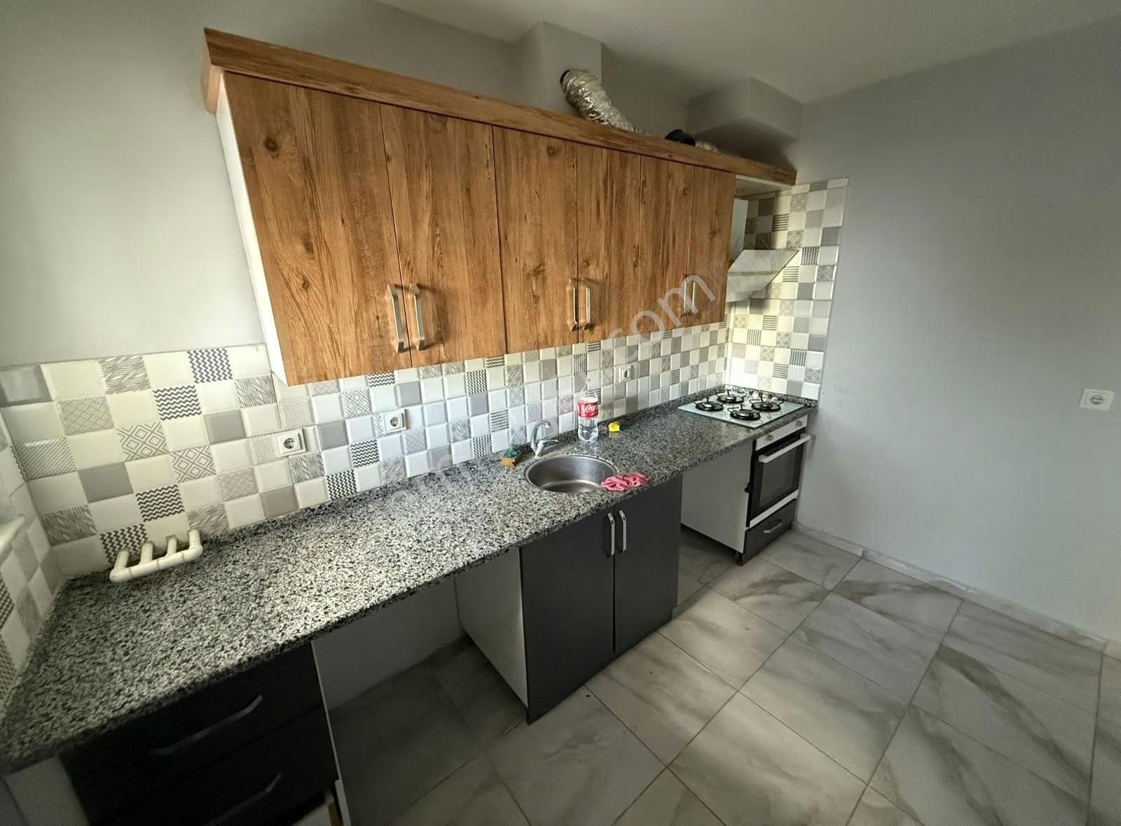 Çamlibelin En Uygunu 2+1 3 Yaşında Fırsat Daire - Görsel 2