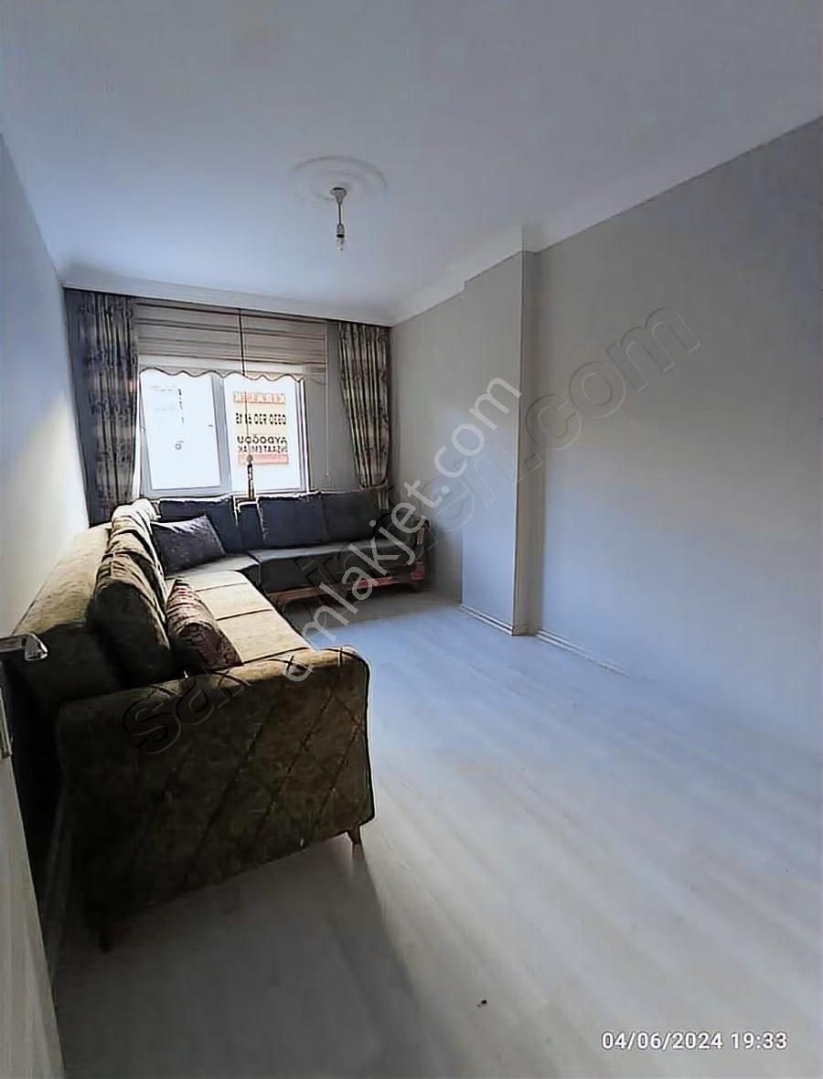 Yasemin Caddesi'nde 2+1, Full Eşyalı, Kiracılı Daire Ful Kredi - Görsel 6