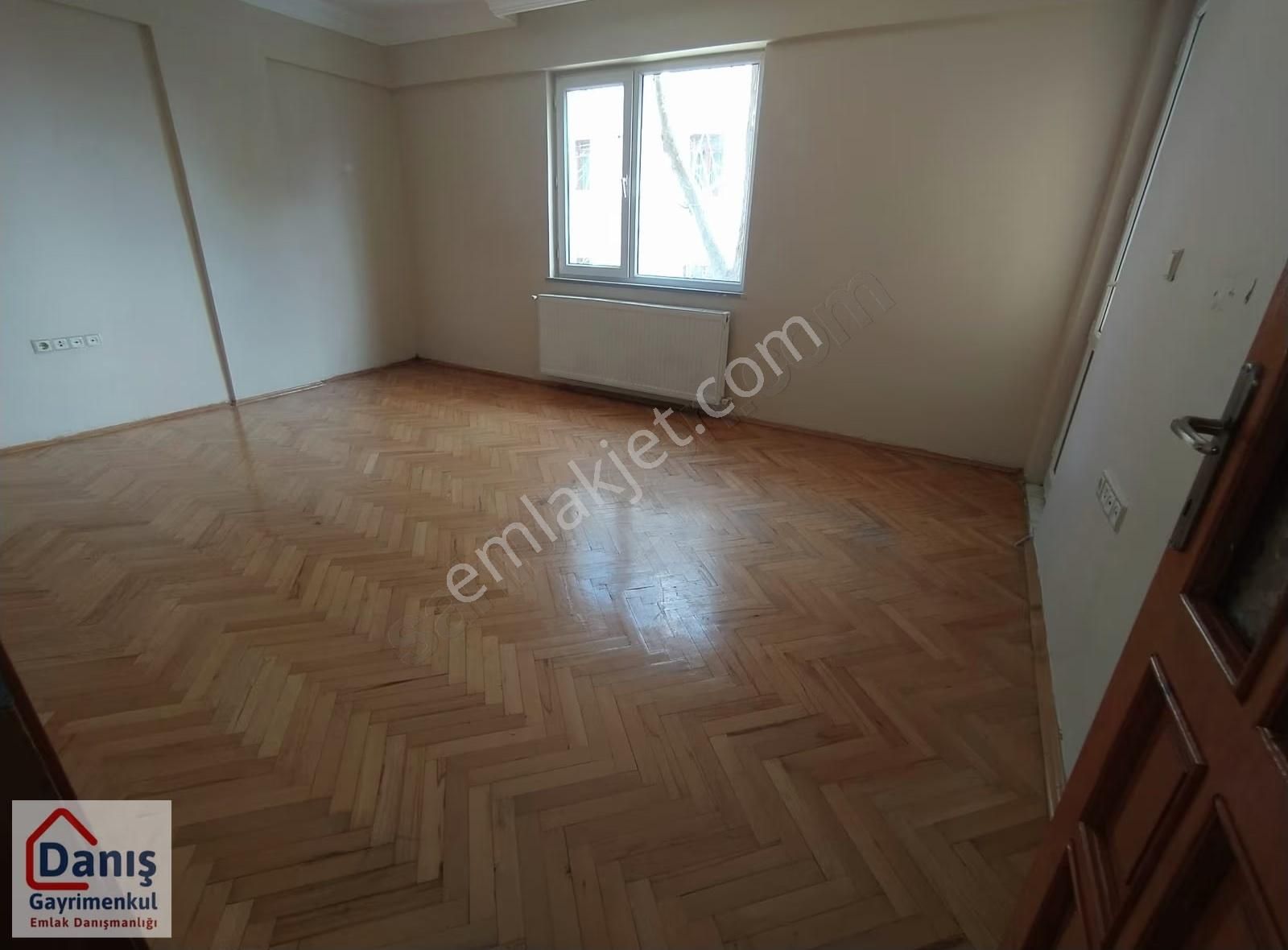Kısıklıda Ferah Cadde Girişinde Kaliteli Sokakta Lüks 3+1 155m2 - Görsel 4