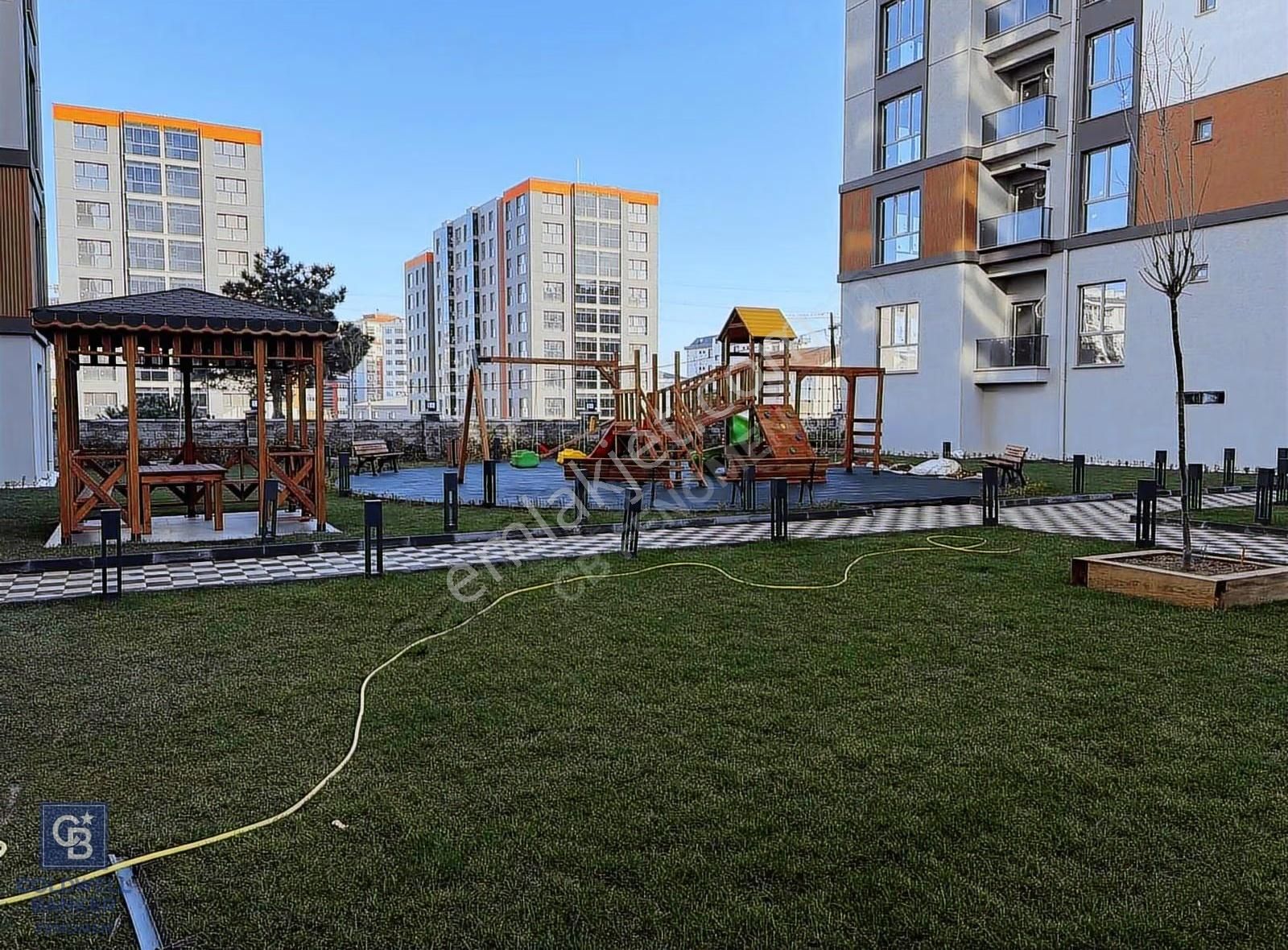 Pendik-velibaba-3+1 110 M2-açık Kapalı Otopark-güvenlikli Site - Görsel 26