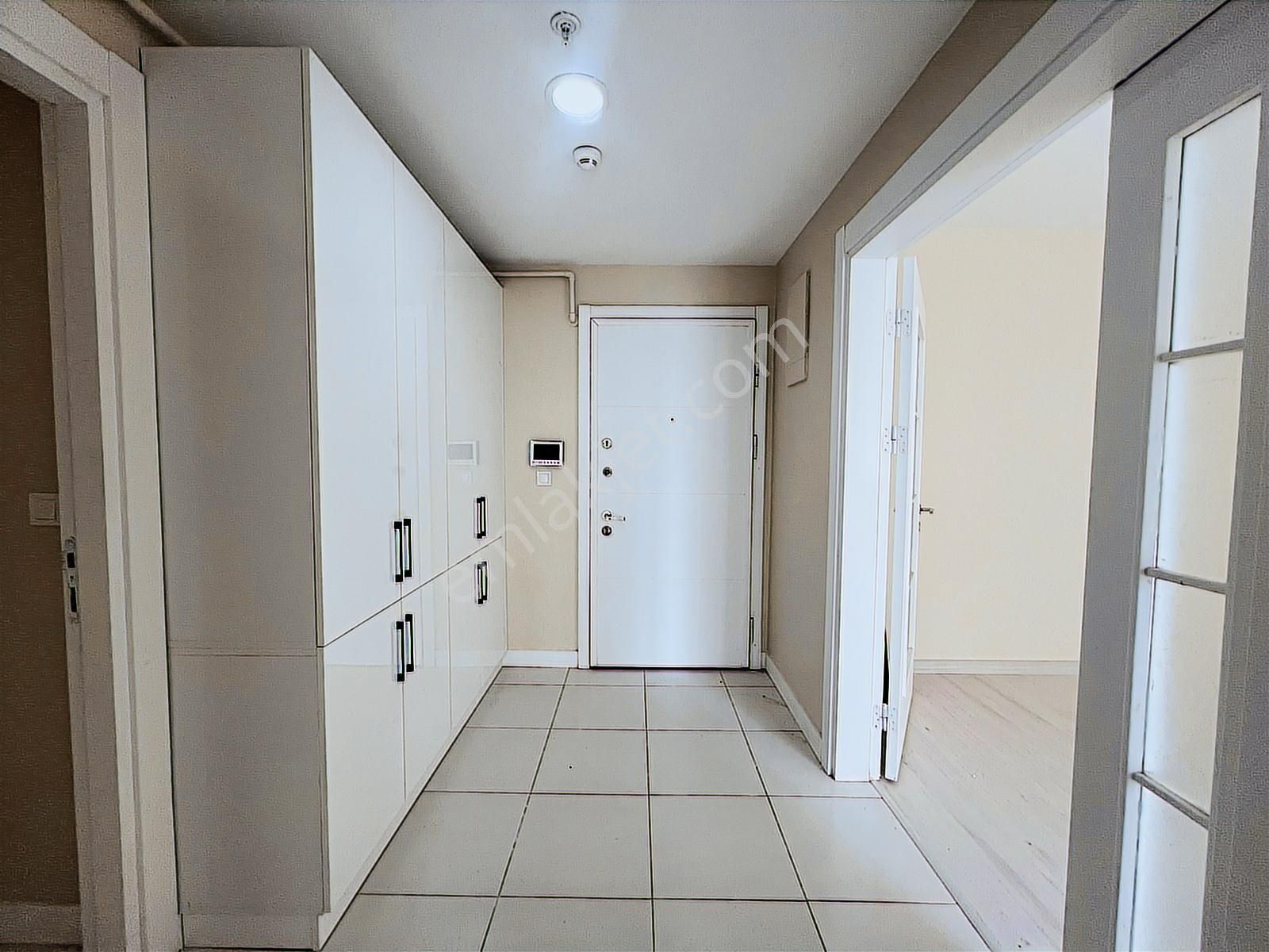 Innovıa 3 Komple Yenilenmiş Tadilatlı 3+1 Satılık Daire - Görsel 23