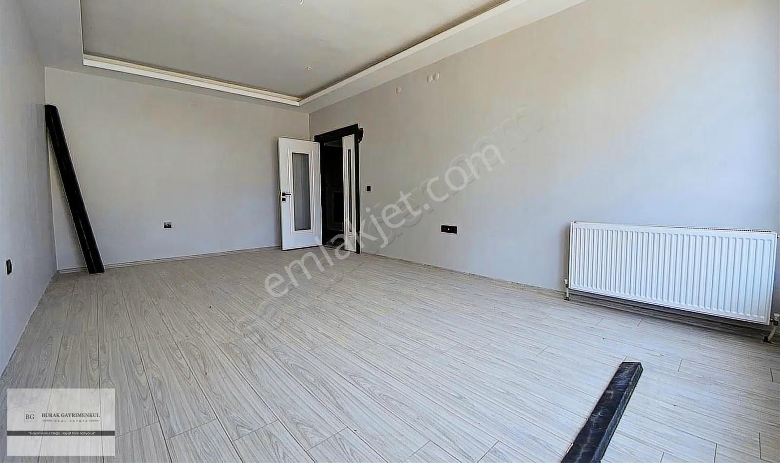 Etimesgut'ta Atayurt Mah. İskanlı Ara Kat Sıfır Daire Fırsat - Görsel 4