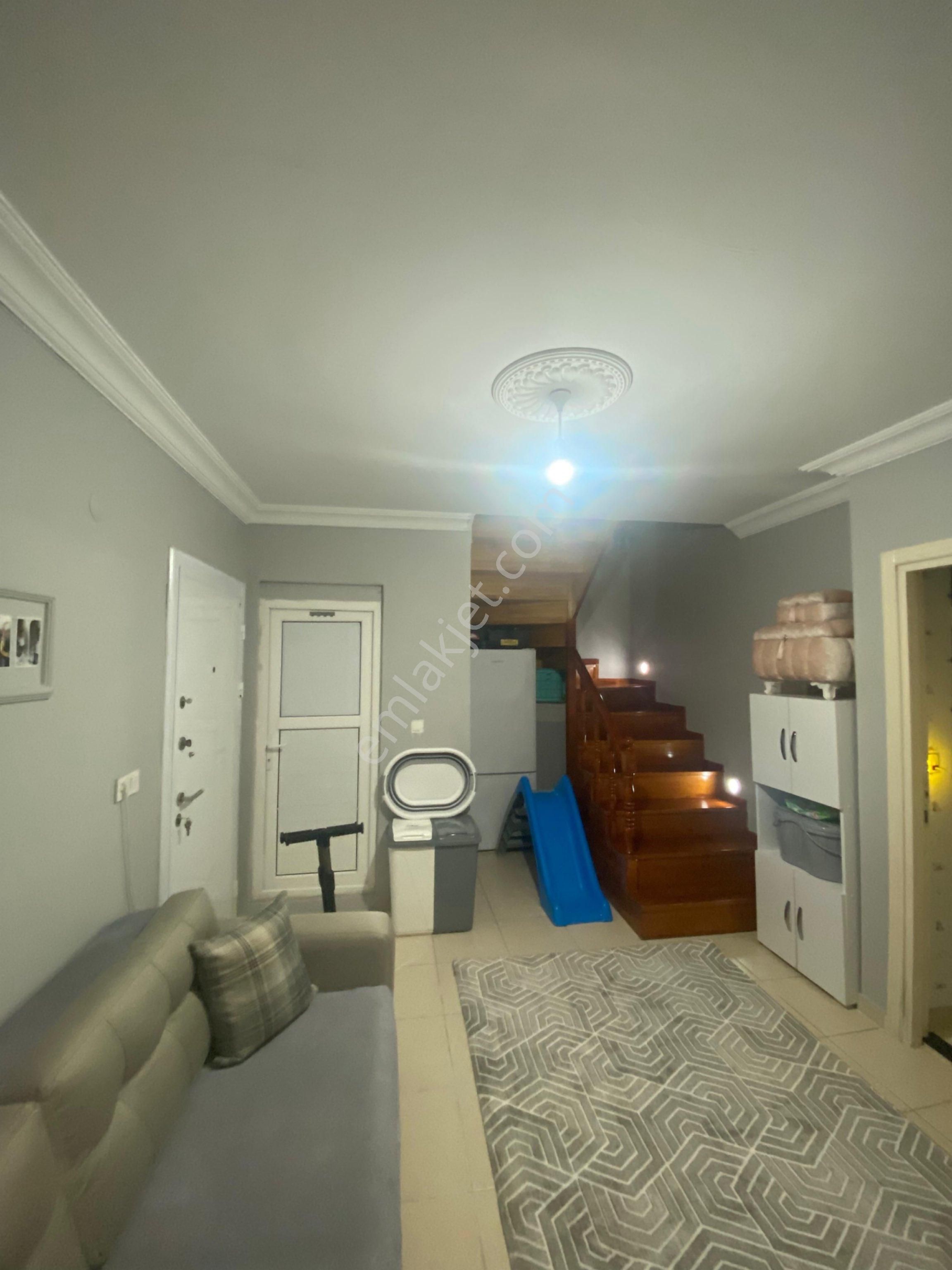 Özgürce Gyd'den Fatih Mahallesinde 4+1 Ters Dubleks Daire - Görsel 9