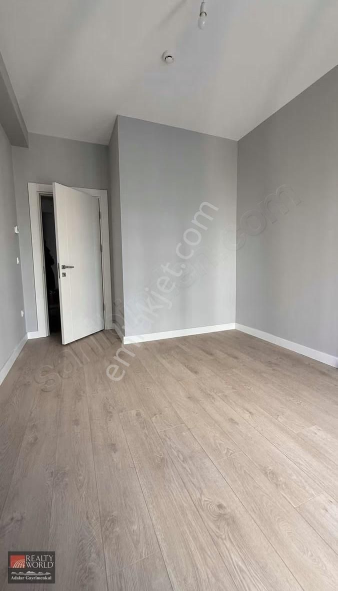 Arzu'dan Emlak Konut Fikirtepe 16. Etap | 1+1 Eşyalı - Görsel 12