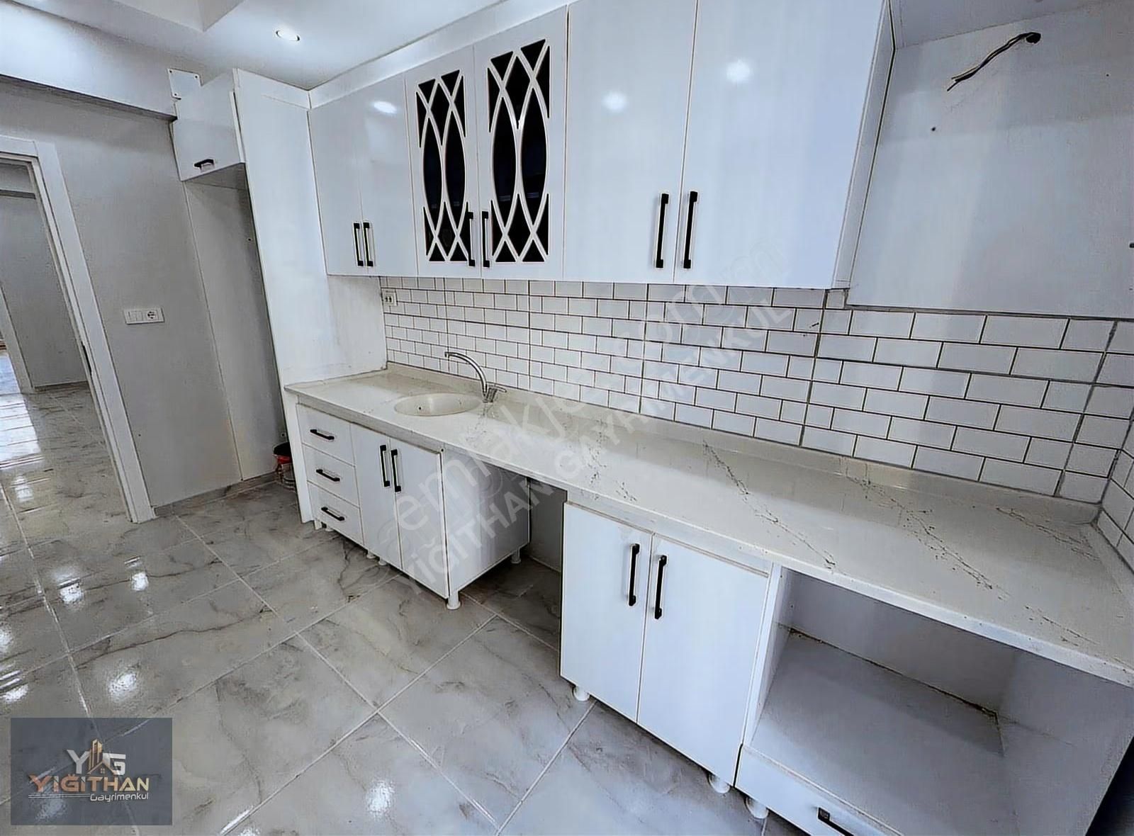 Yiğithan Gayrimenkul Merkezi Konumda Masrafsız Satılık 3+1 Daire - Görsel 16