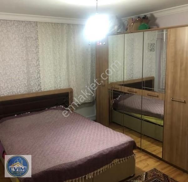 Haydaraliev Lisesi Mevkiinde Satılık Geniş Ara Kat Daire - Görsel 7