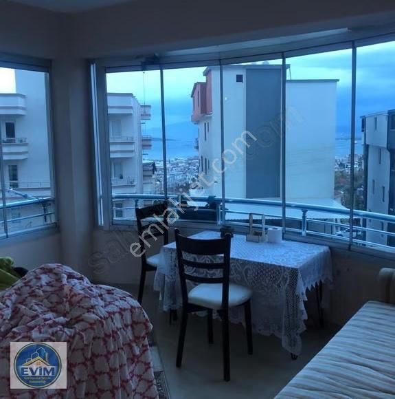 Haydaraliev Lisesi Mevkiinde Satılık Geniş Ara Kat Daire - Görsel 4