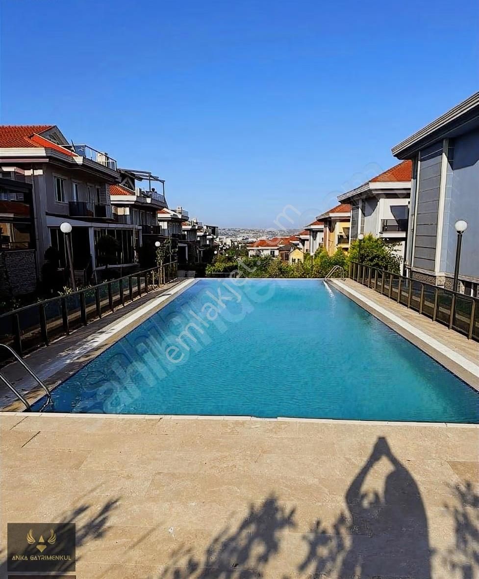 Silivri De Denize Yakın Lüks Havuzlu Sitede Eşyalı Villa - Görsel 5