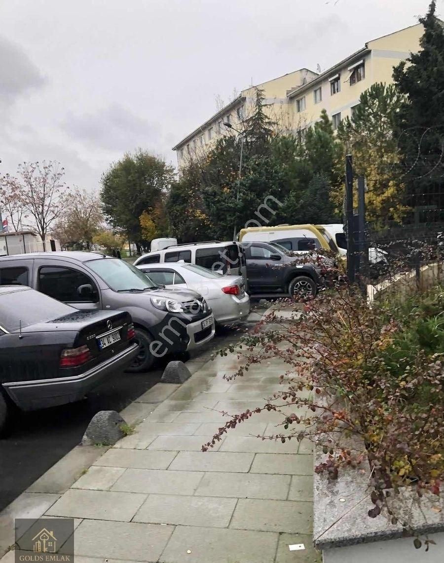 Emlak Konut 2.etap Sitesinin Altında Cadde Üzeri Kiralık Dükkan - Görsel 4