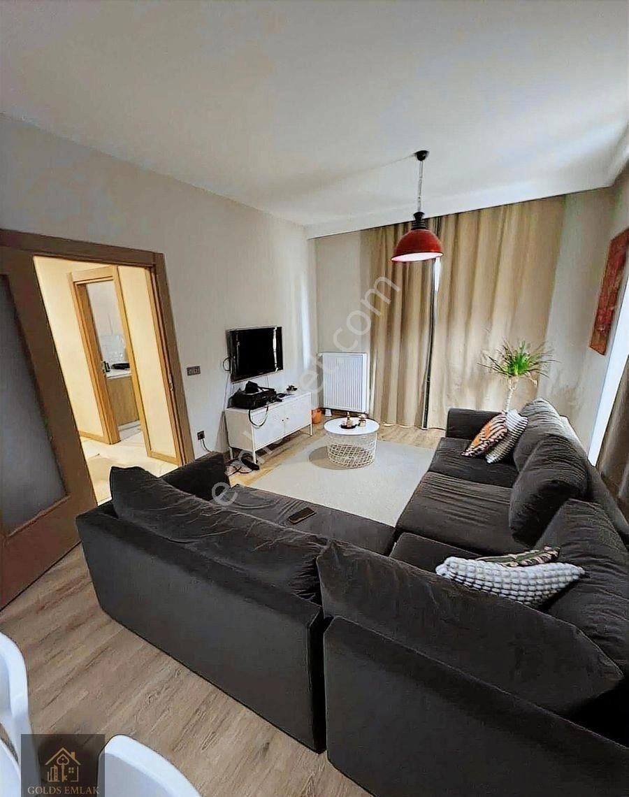 Golds'tan Emlak Konut 3.etap Sitesinde 2+1 Bahçe Katı Daire