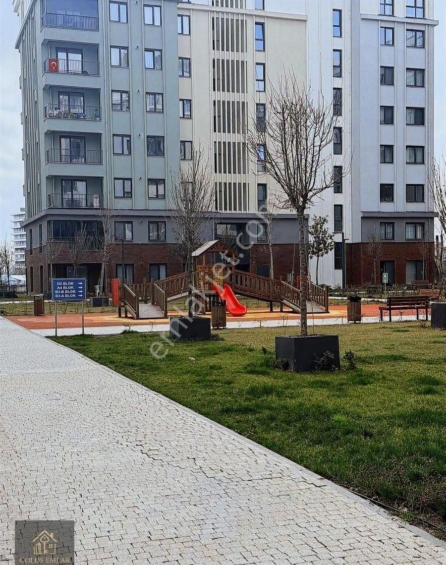 Golds'tan Emlak Konut 3.etap Sitesinde 2+1 Bahçe Katı Daire - Görsel 3