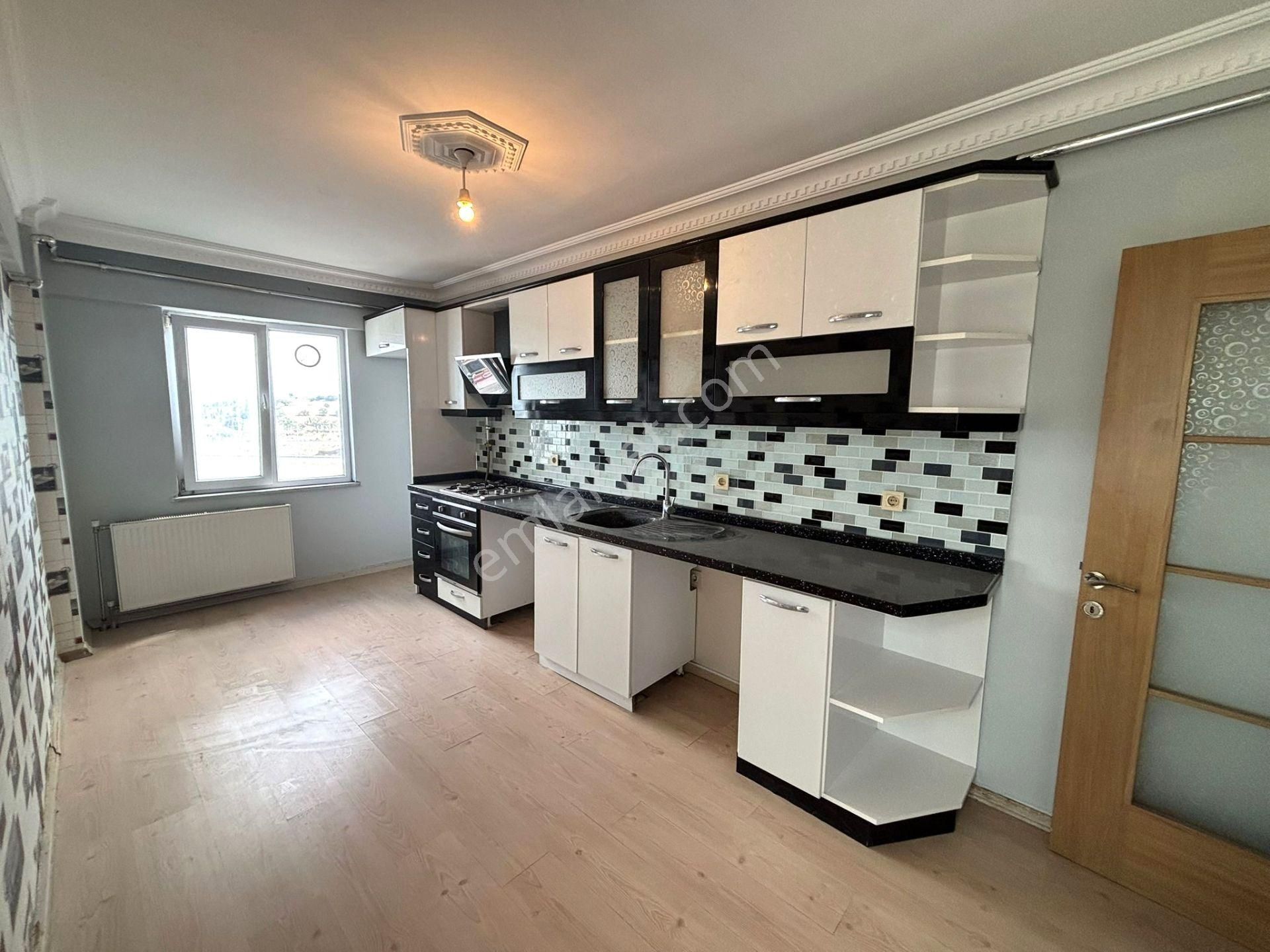 **eryıldız İnşaat'tan**fevzipaşa Mah.güveniş Caddesinde İskanlı 145m2 Lüx 3+1** - Görsel 14