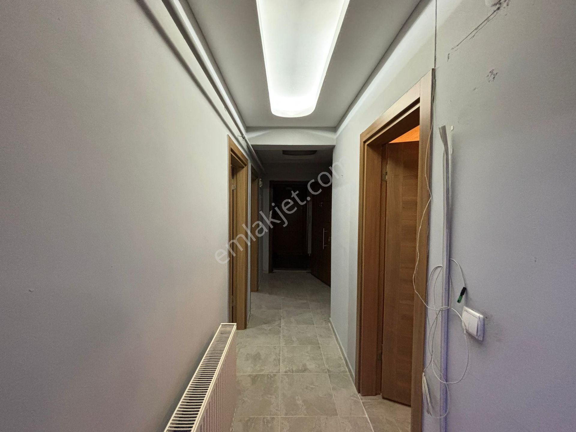 **eryıldız İnşaat'tan**acill Fevzipaşa Merkezde İskanlı 2+1 Yüksek Giriş - Görsel 19