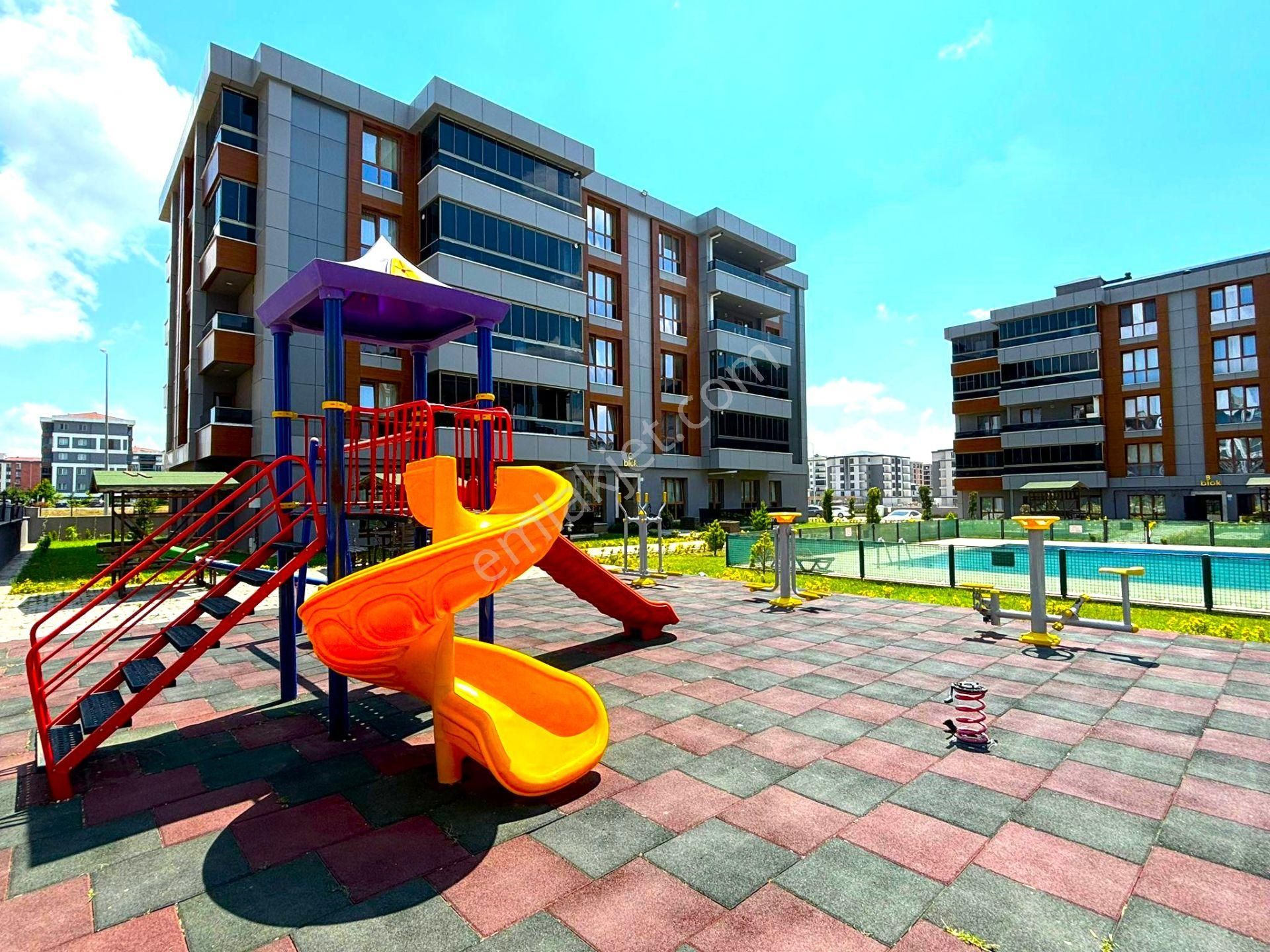 **eryıldız İnşaat'tan**fiyat Düştüü!**tepe Bölgesinde Site İçinde 173m2 Ultra Lüks 3+1 - Görsel 4