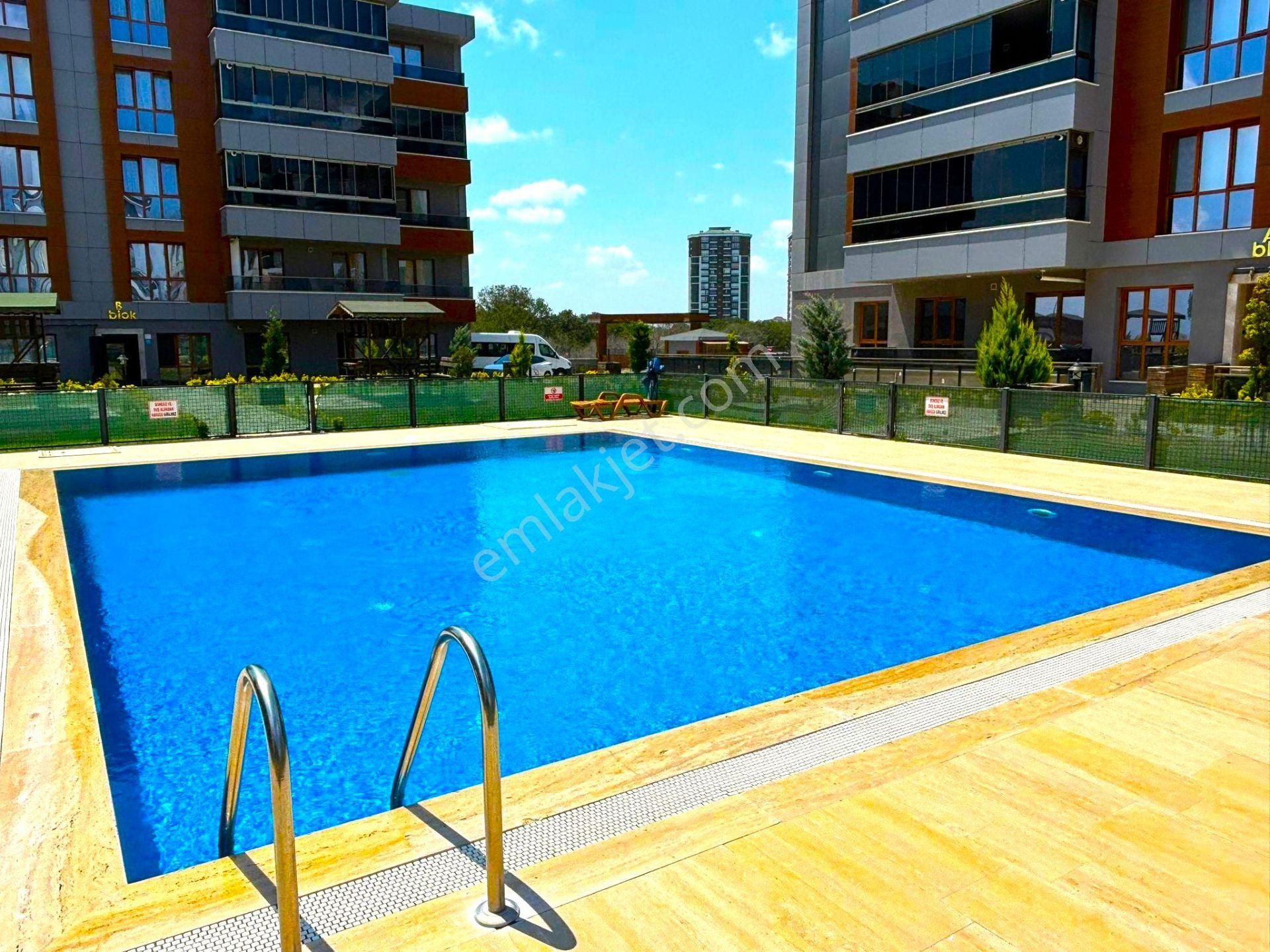 **eryıldız İnşaat'tan**fiyat Düştüü!**tepe Bölgesinde Site İçinde 173m2 Ultra Lüks 3+1 - Görsel 2