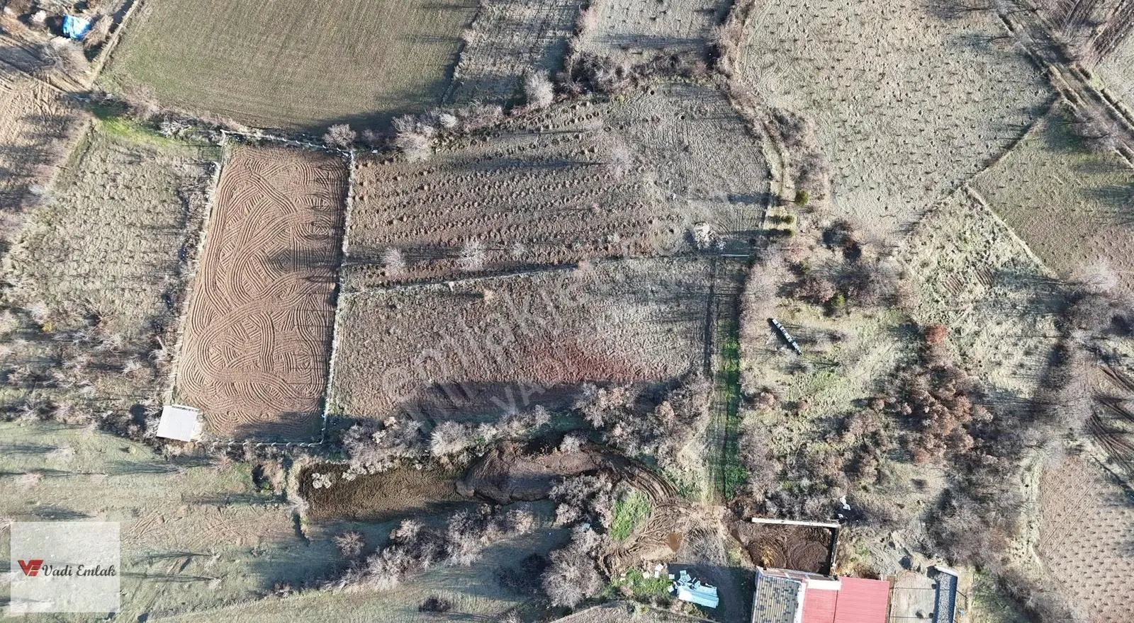 Vadi Emlak'tan Yazıbaşı Köyü'nde Satılık 2,900 M² Tarla - Görsel 3