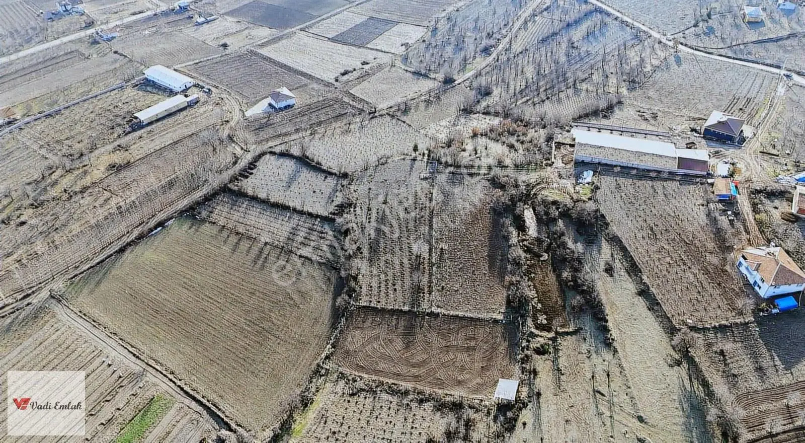 Vadi Emlak'tan Yazıbaşı Köyü'nde Satılık 2,900 M² Tarla - Görsel 2