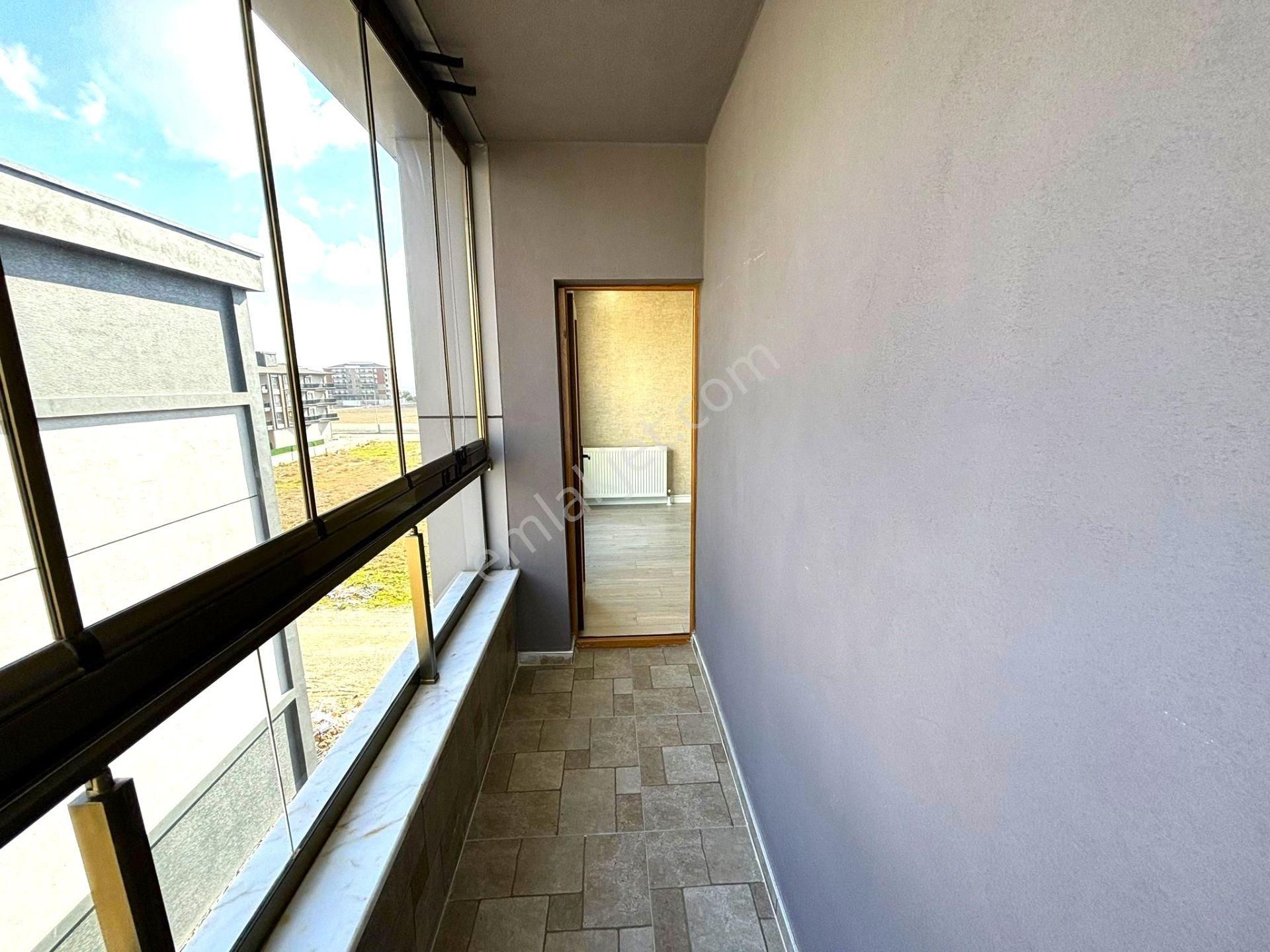 **eryıldız İnşaat**kendi Mülkümüz!**araç-daire-arsa Takaslı Ful+ful Ultra Lüks 3+1 Havuz Cephe - Görsel 23