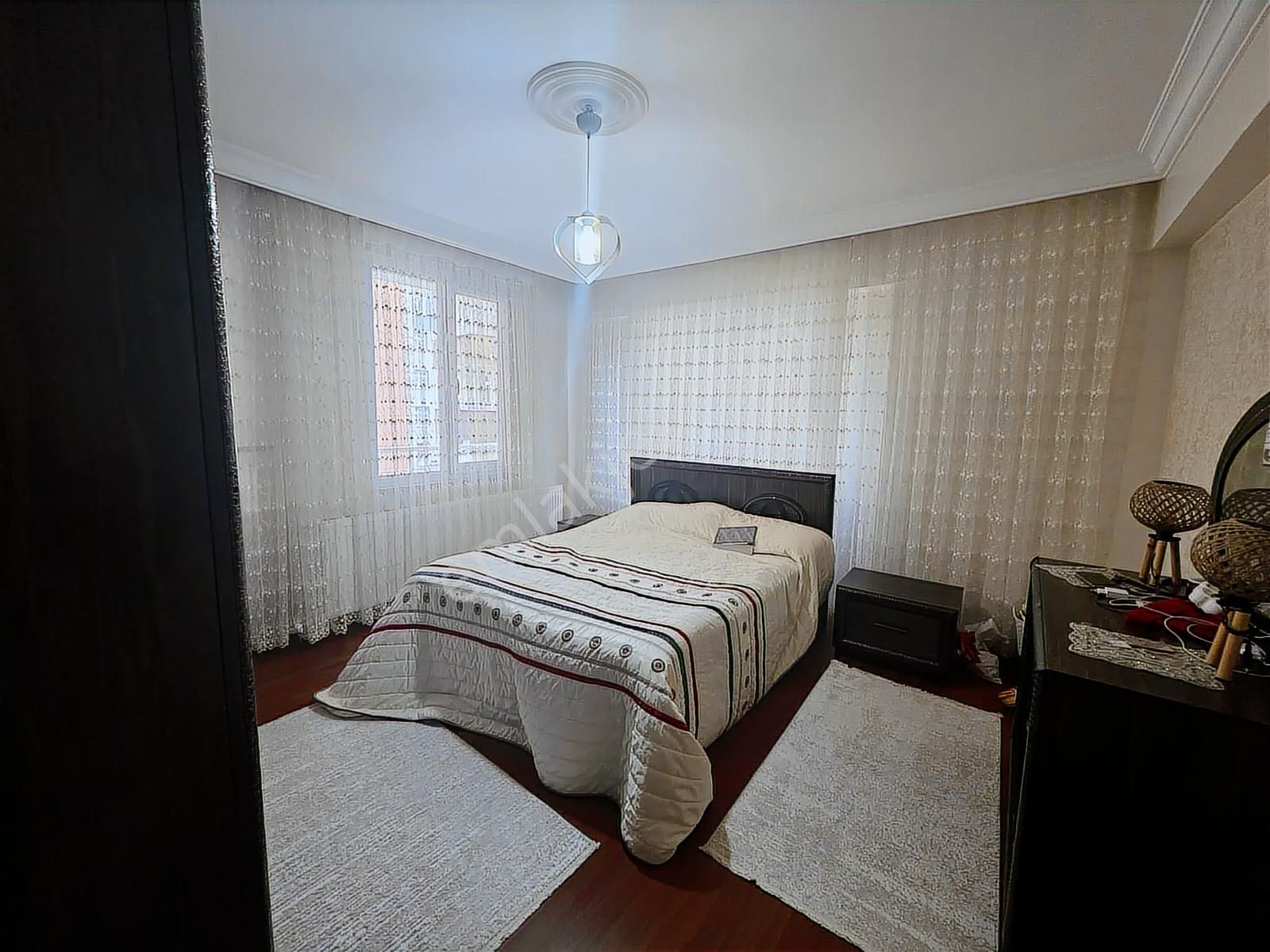 Bülent Ecevit Bulvarına Cephe 3+1 140m2 Ayrı Wc'li Satılık Daire - Görsel 8