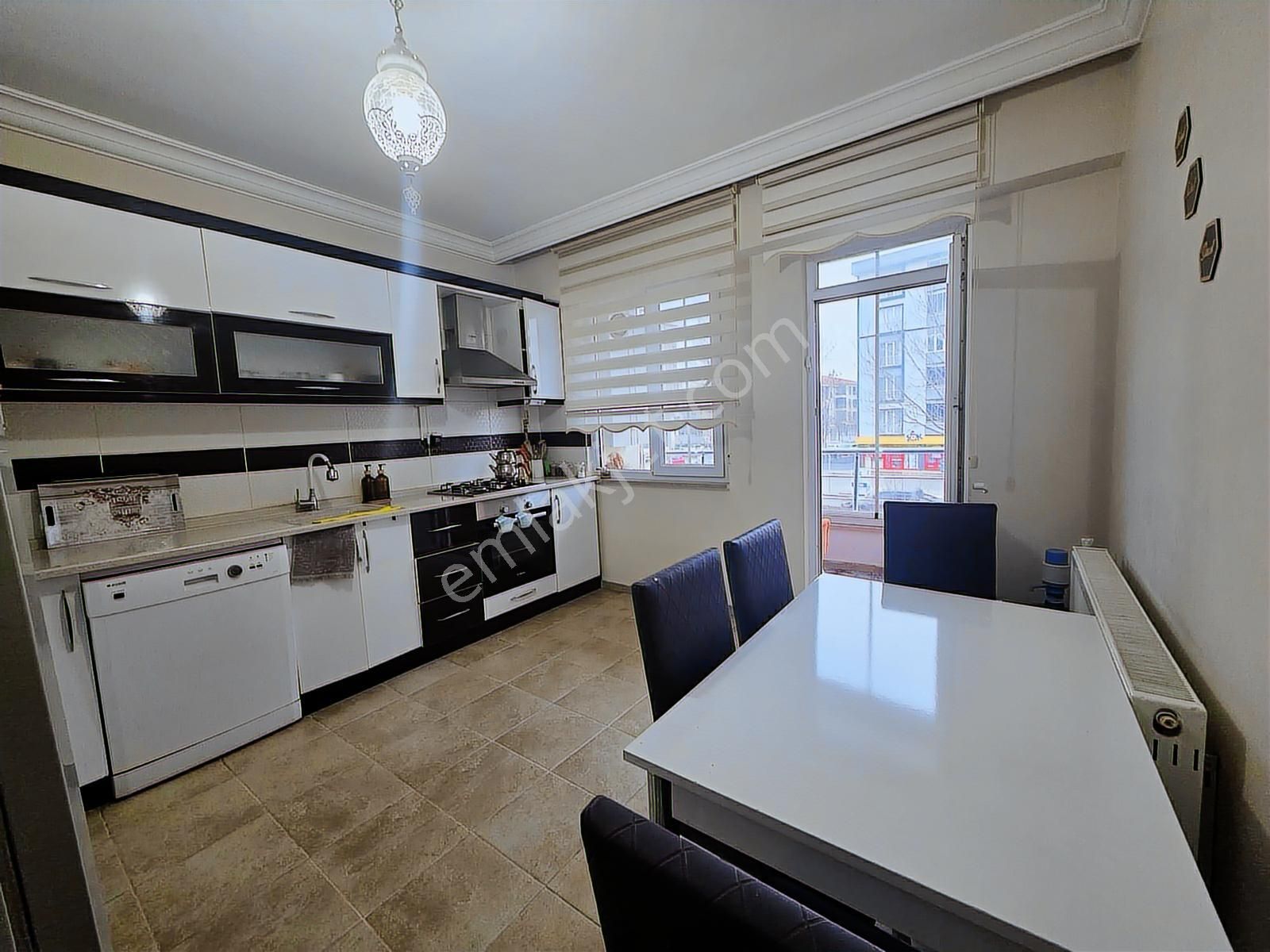 Bülent Ecevit Bulvarına Cephe 3+1 140m2 Ayrı Wc'li Satılık Daire - Görsel 10