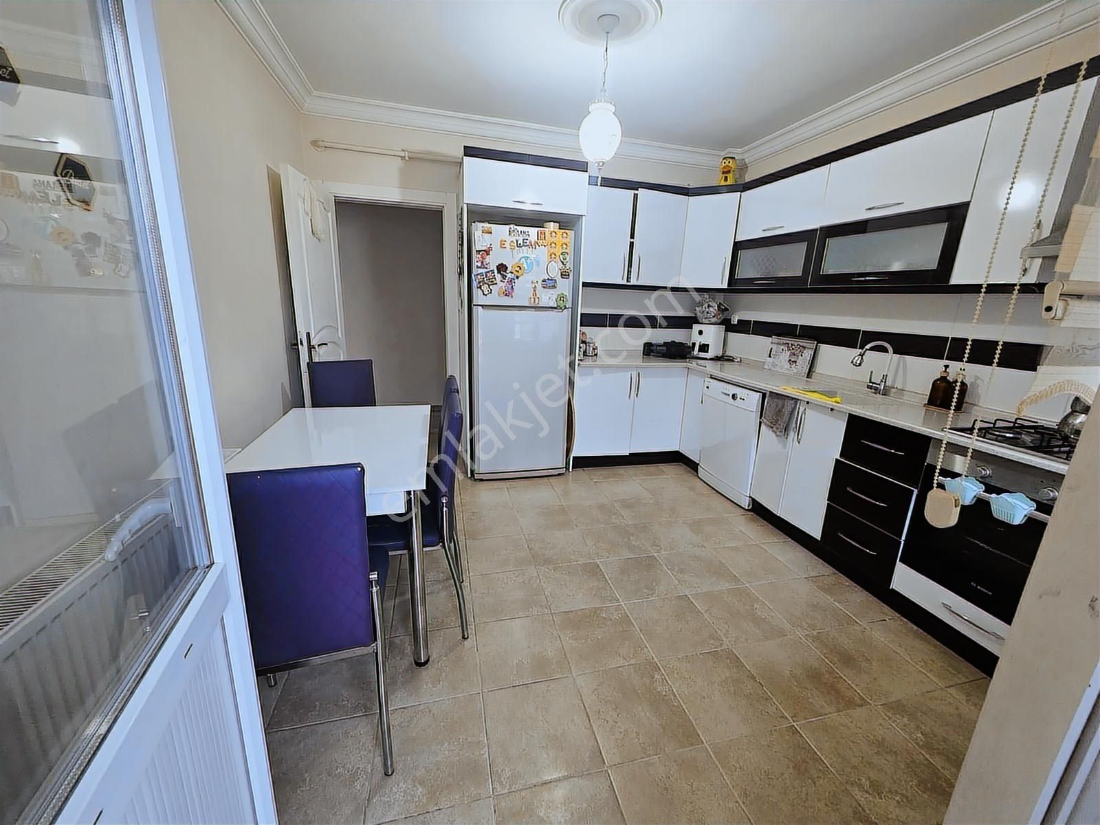 Bülent Ecevit Bulvarına Cephe 3+1 140m2 Ayrı Wc'li Satılık Daire - Görsel 17