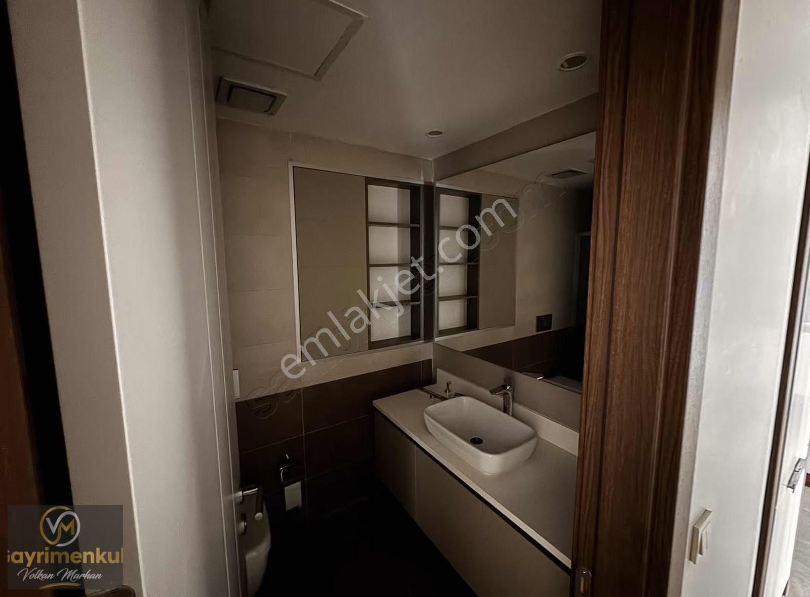 Kartal Tual Adalar Sitesi Deniz Manzaralı 2.5+1 Satılık Daire - Görsel 32