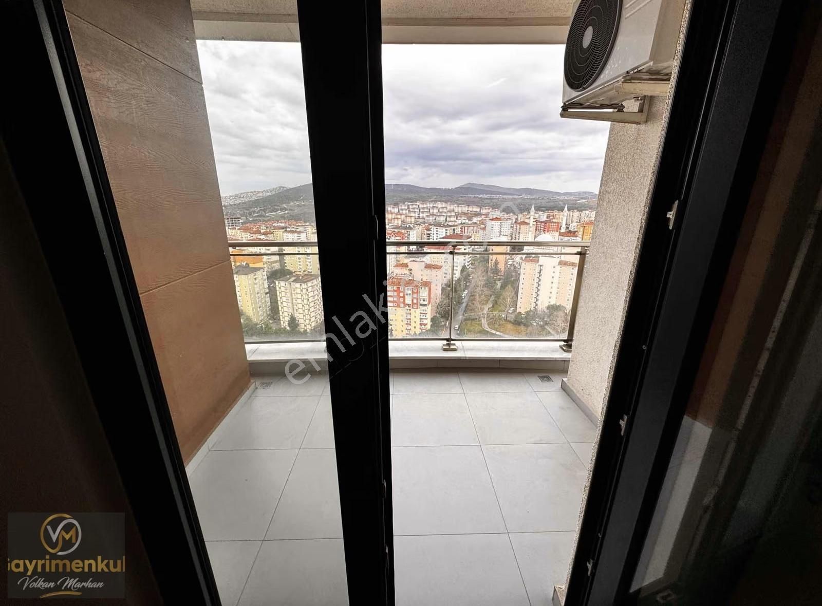 Kartal Tual Adalar Sitesi Deniz Manzaralı 2.5+1 Satılık Daire - Görsel 20