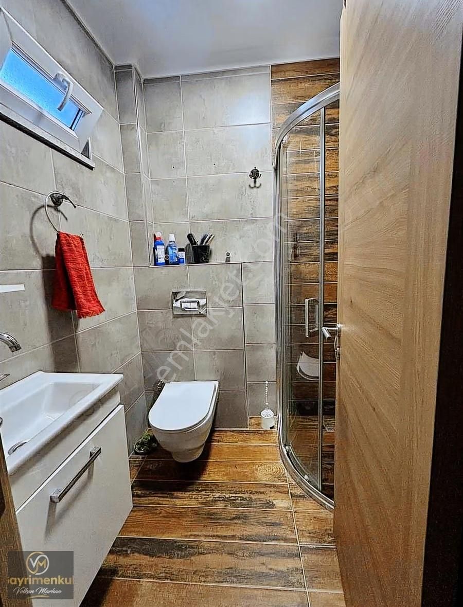 Çengelköy Bahçelievlerde Genç Binada Satılık 3+1 Daire - Görsel 5