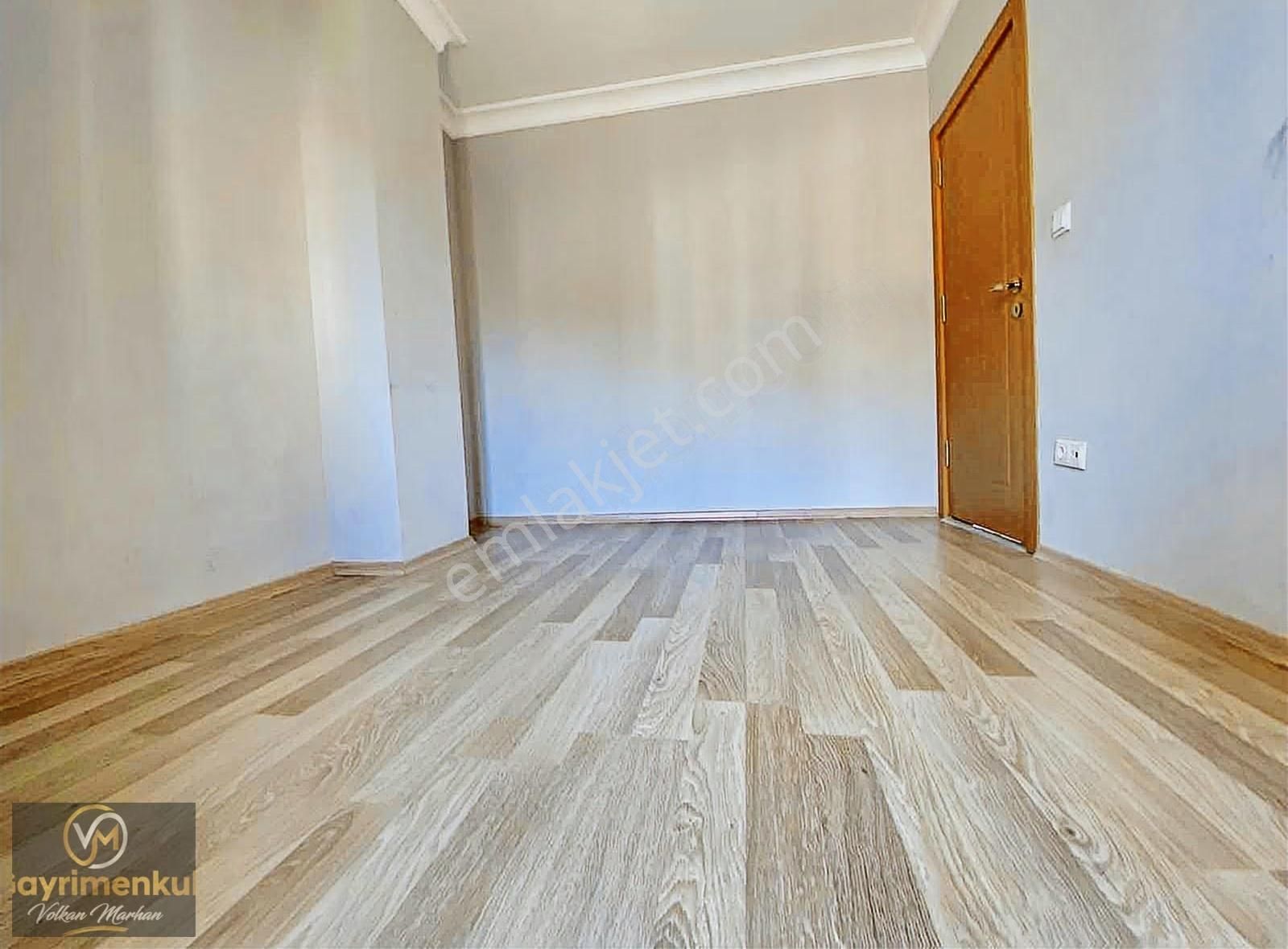 Çekmeköy Çatalmeşe Mh Satılık İskanlı 2+1 85 M'2 Ara Kat Daire - Görsel 11