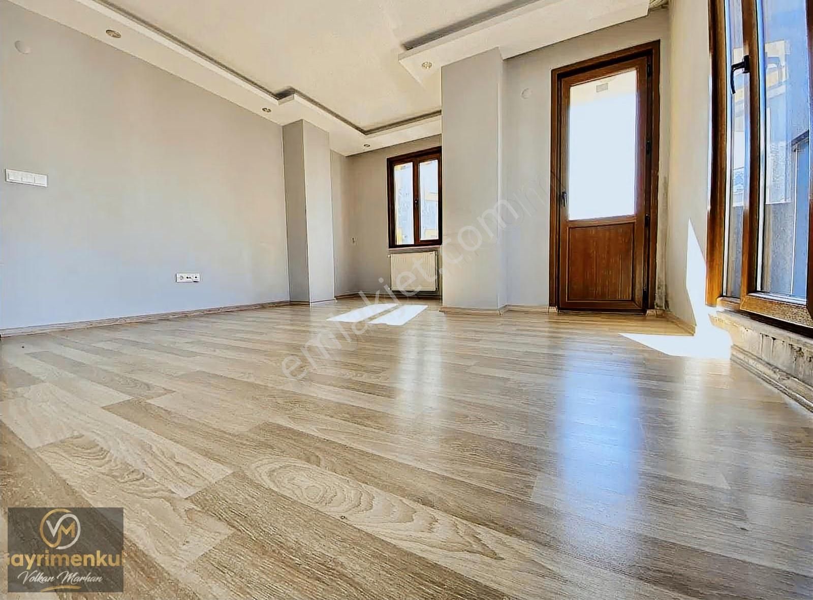 Çekmeköy Çatalmeşe Mh Satılık İskanlı 2+1 85 M'2 Ara Kat Daire - Görsel 12