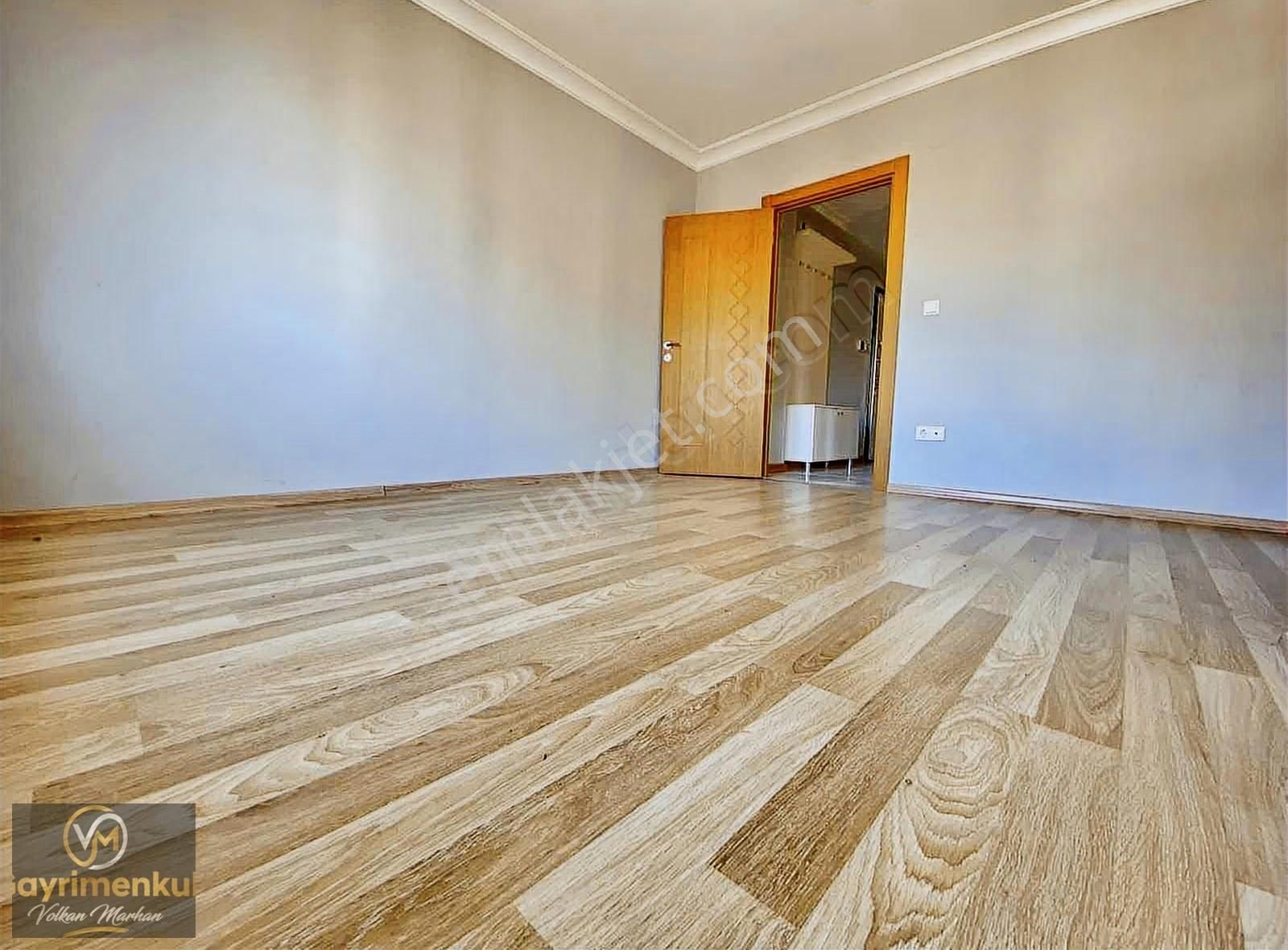 Çekmeköy Çatalmeşe Mh Satılık İskanlı 2+1 85 M'2 Ara Kat Daire - Görsel 18