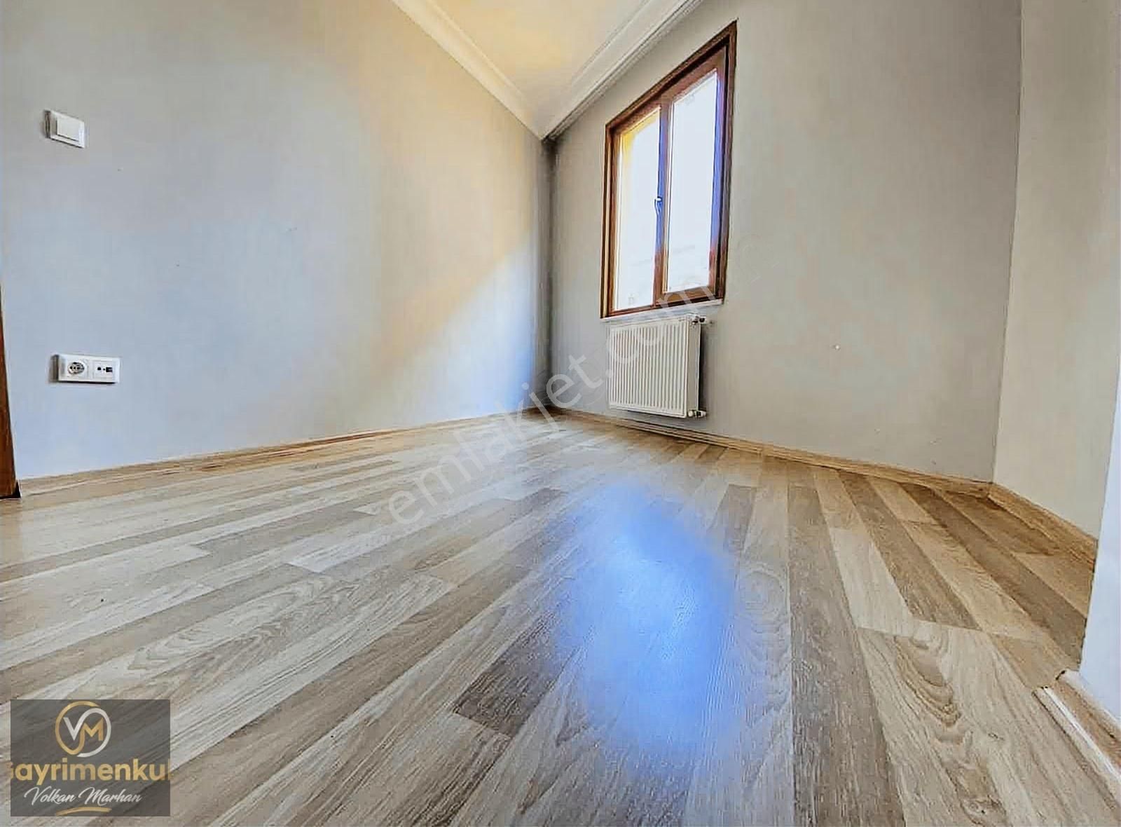 Çekmeköy Çatalmeşe Mh Satılık İskanlı 2+1 85 M'2 Ara Kat Daire - Görsel 7