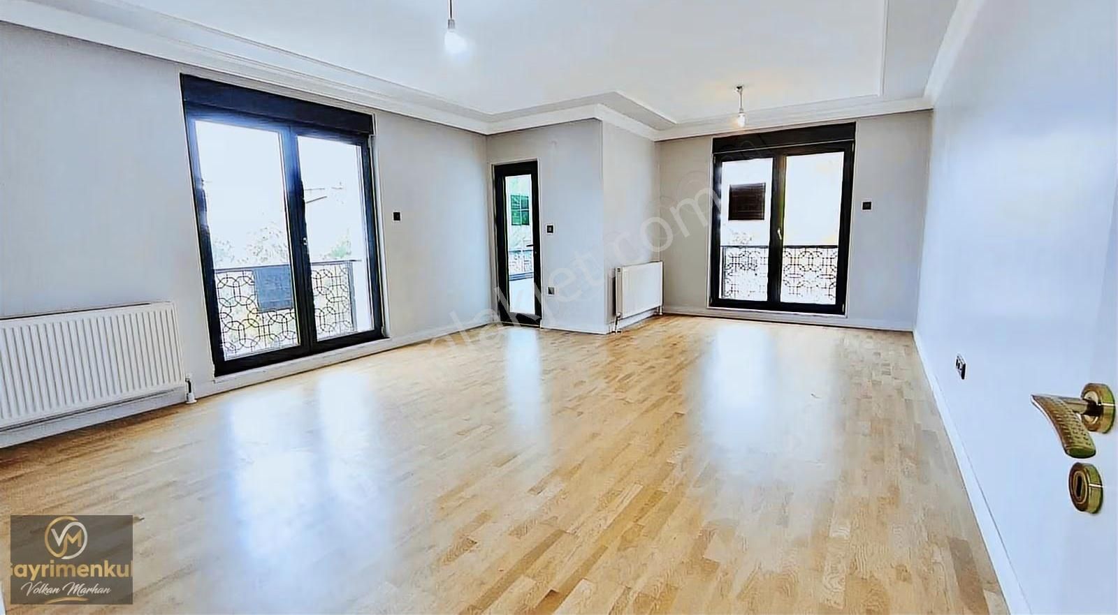 Çengelköy Bahçelievler'de Boğaz Manzaralı Satılık Çatı Dubleksi - Görsel 23