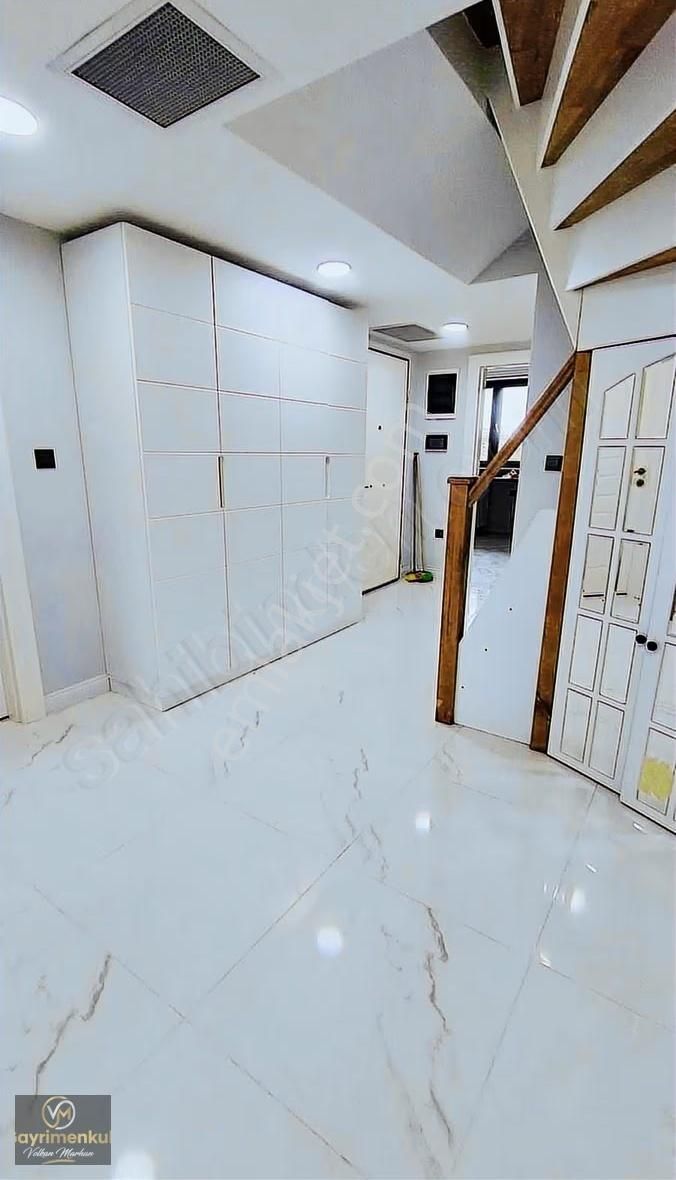 Çengelköy Bahçelievler'de Boğaz Manzaralı Satılık Çatı Dubleksi - Görsel 13