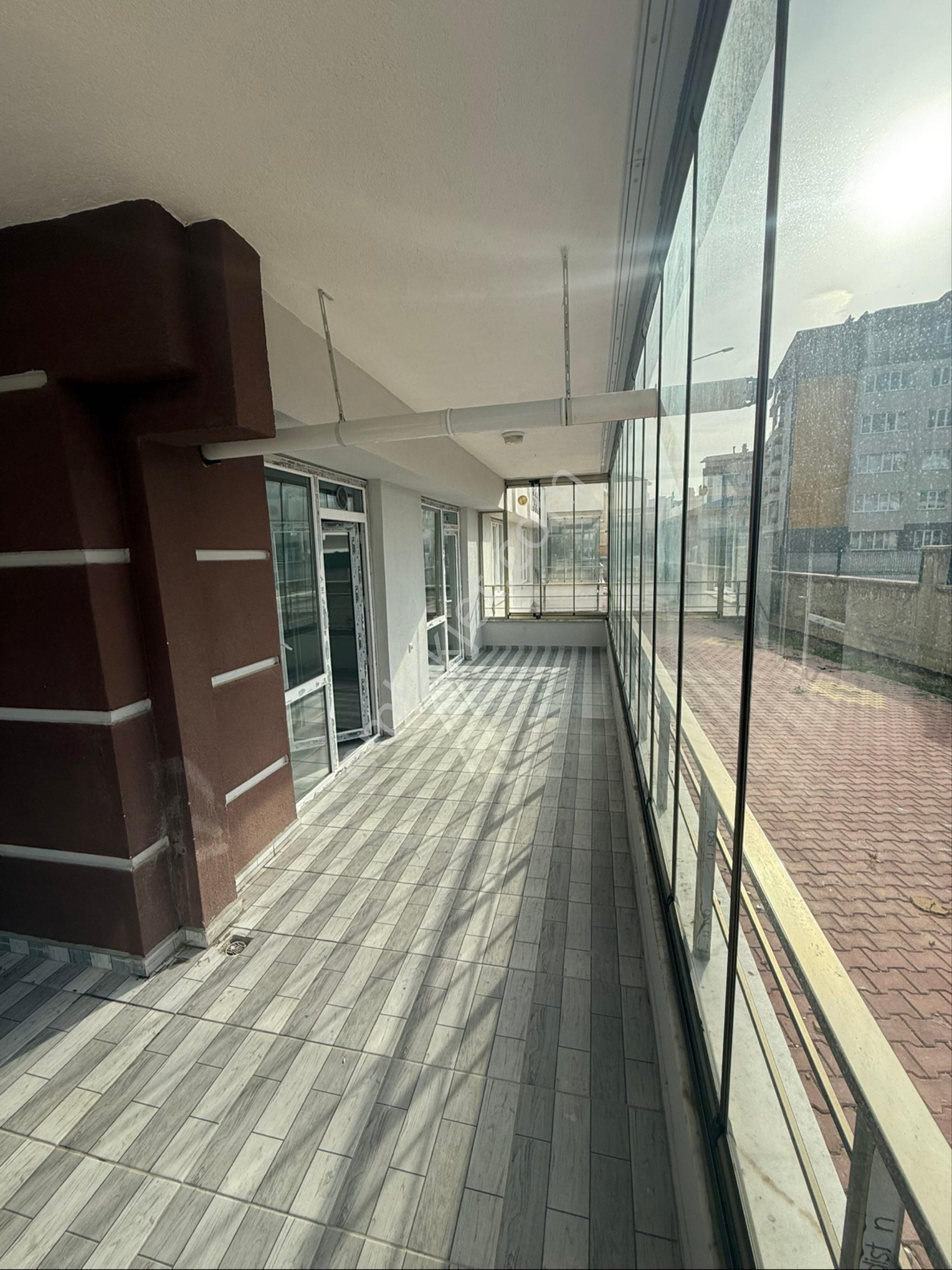 2+1 Adliye Şehir Hastanesi Yakını Kiralık Daire - Görsel 12