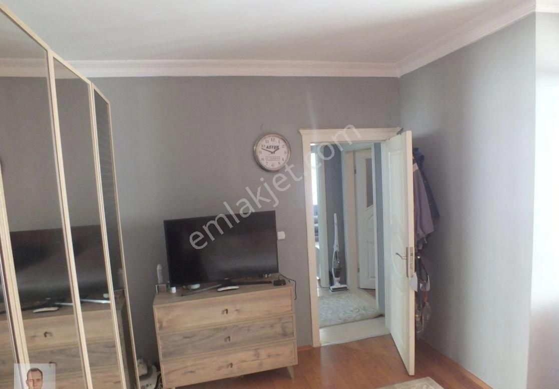 Çorlu'da Muhittin Mahallesinde Deprem Etütlü, 3+1 Kombili Daire - Görsel 6