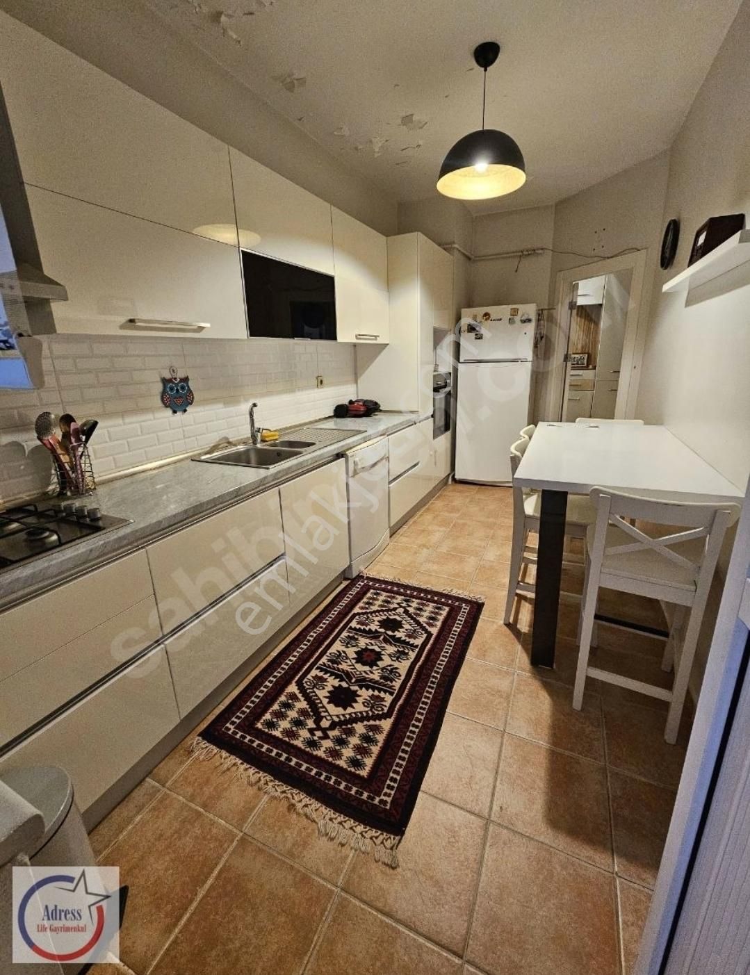 Şerifali Elalmış Cad. Hat Boyuna Çok Yakın Konumda 3+1 Boş - Görsel 18