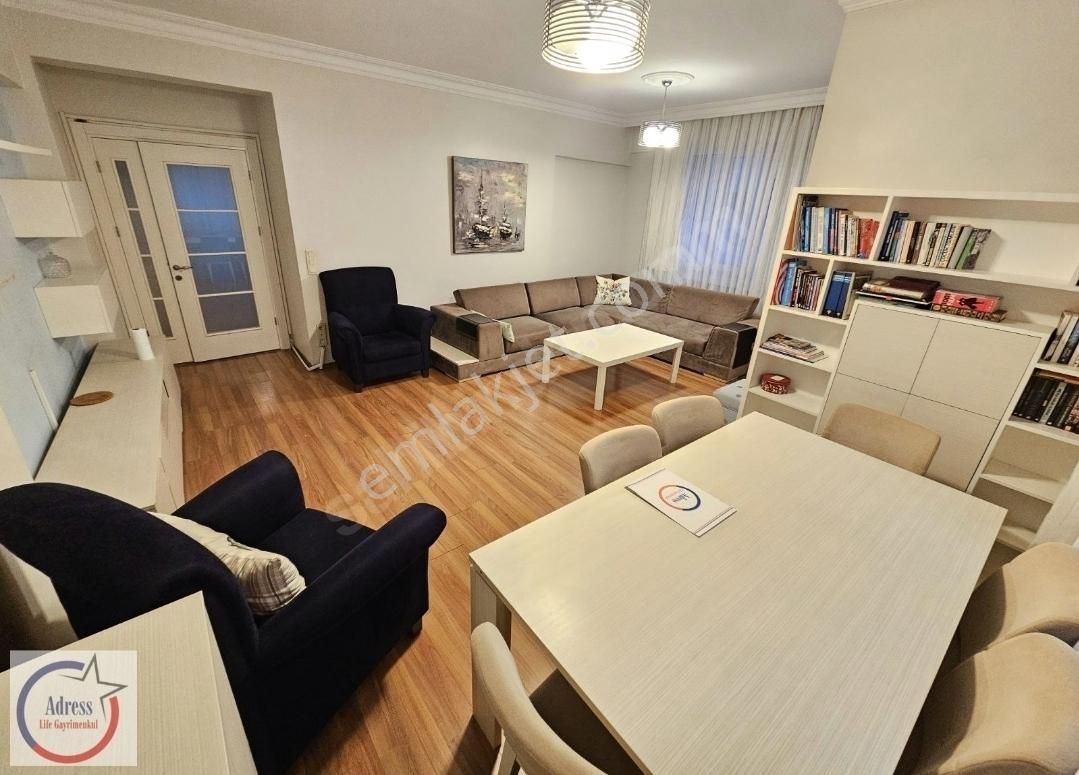 Şerifali Elalmış Cad. Hat Boyuna Çok Yakın Konumda 3+1 Boş - Görsel 33