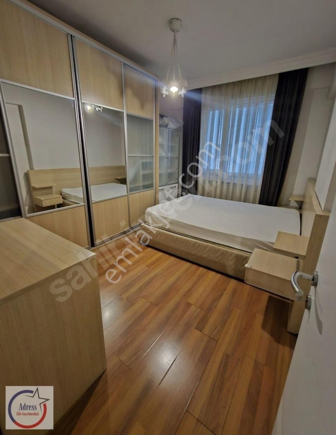 Şerifali Elalmış Cad. Hat Boyuna Çok Yakın Konumda 3+1 Boş - Görsel 10