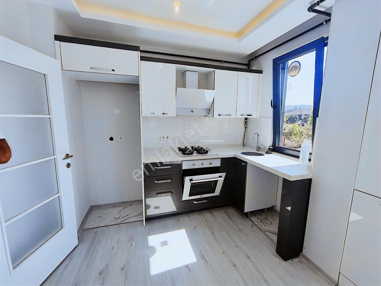 Şile'de Site İçerisinde 1+1 Kiralık Daire - Görsel 3