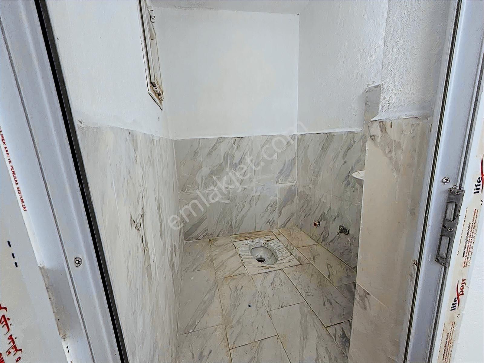 Derin Emlak'tan Muhteşem Konumda Satılık Müstakil Ev - Görsel 6