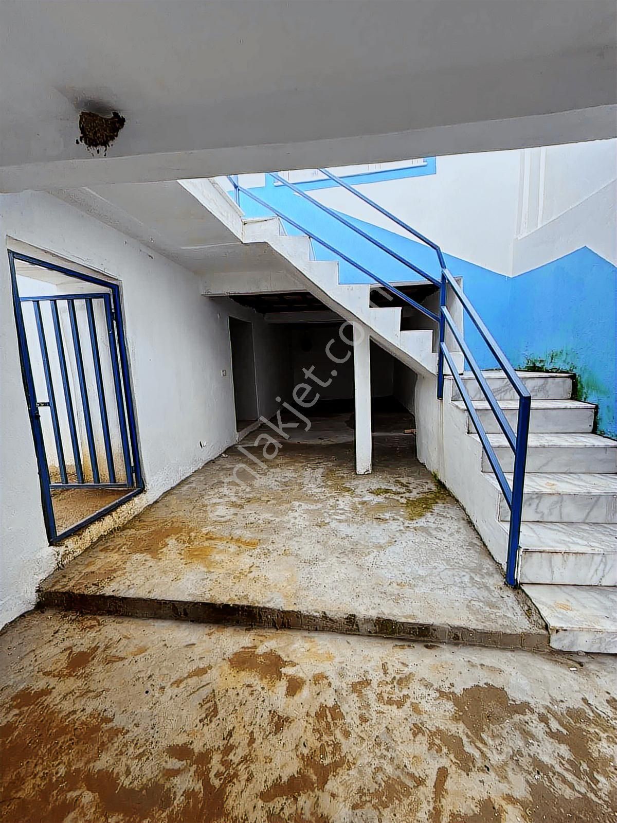 Derin Emlak'tan Muhteşem Konumda Satılık Müstakil Ev - Görsel 17